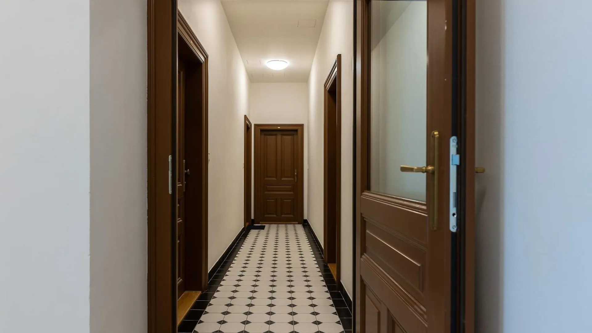 Apartamento Modern Urban Room In The City Center Of Praga